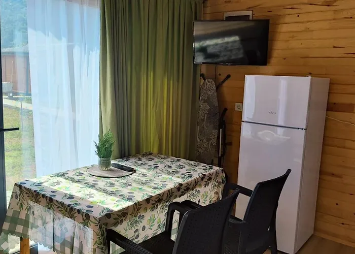 빌라 Chirali Eco 케메르