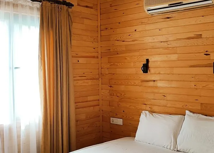 Chirali Eco Kemer